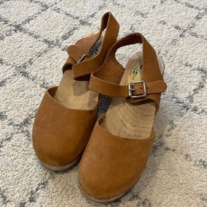 Lotta’s size 38! Good used condition